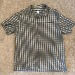 Columbia Men's Casual Gray Checkered Shirt
